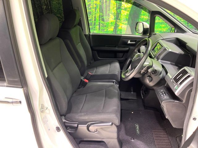 HONDA STEPWAGON SPADA 2013 Image 31