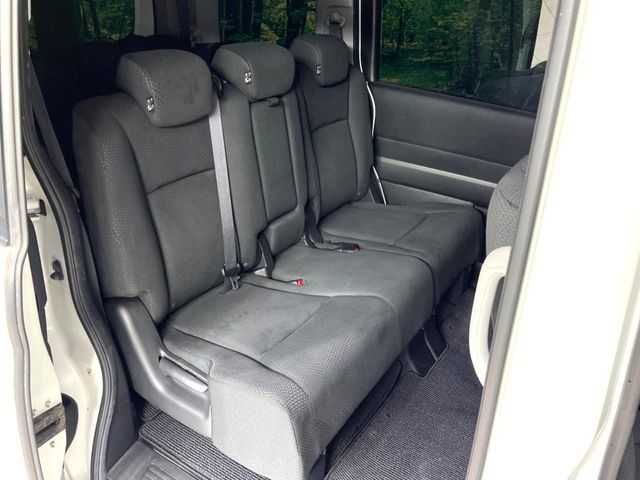 HONDA STEPWAGON SPADA 2013 Image 31