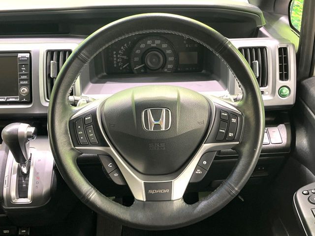 HONDA STEPWAGON SPADA 2013 Image 31