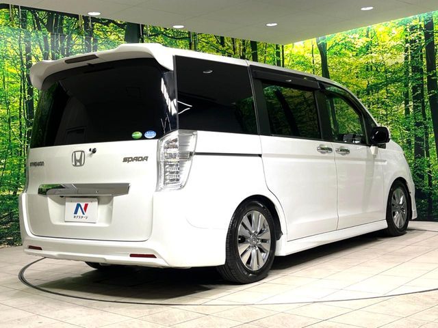 HONDA STEPWAGON SPADA 2013 Image 31