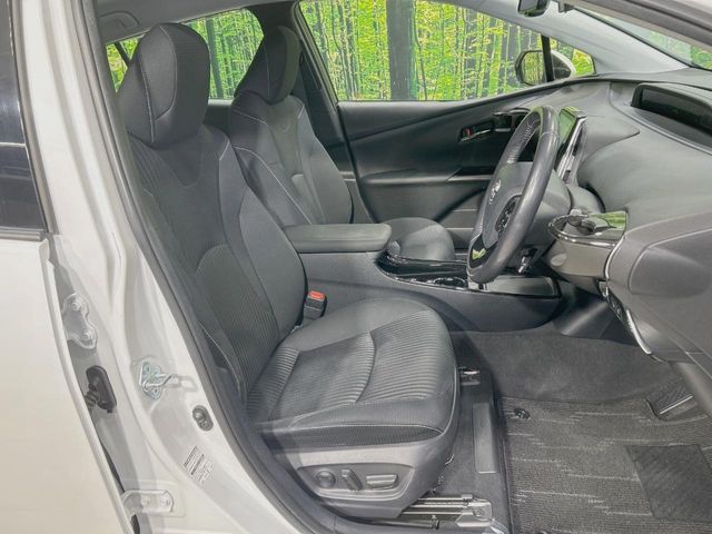 TOYOTA PRIUS PHV 2020 Image 31