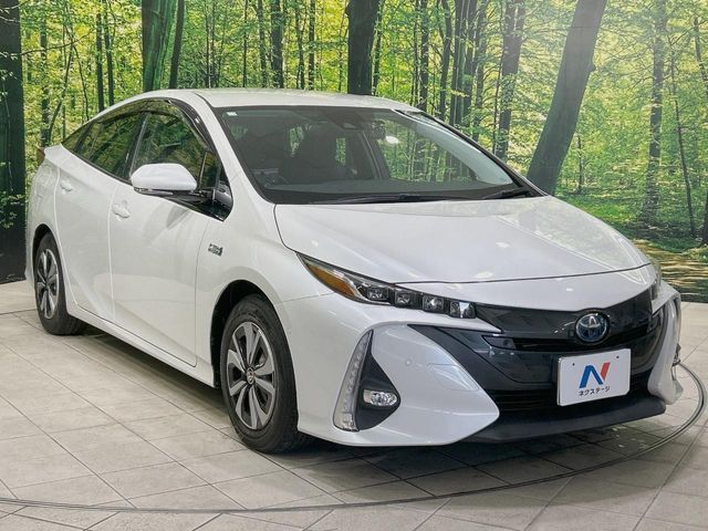 TOYOTA PRIUS PHV 2020 Image 31