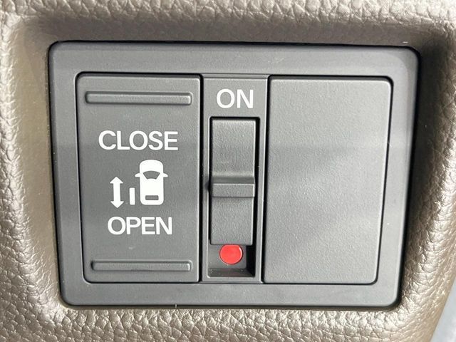 HONDA N BOX 2023 Image 31