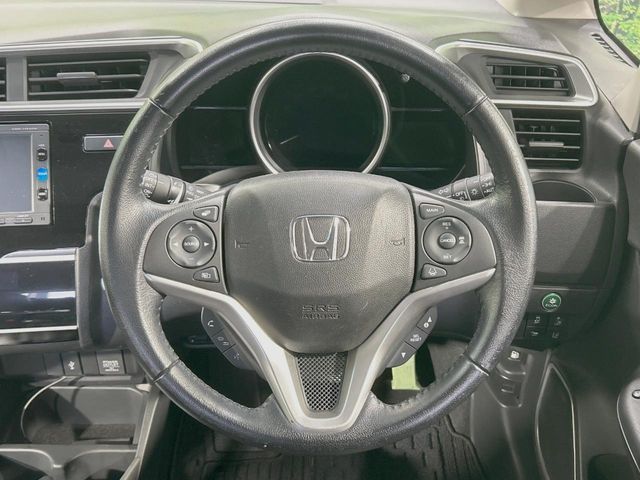 HONDA FIT HYBRID 2017 Image 31