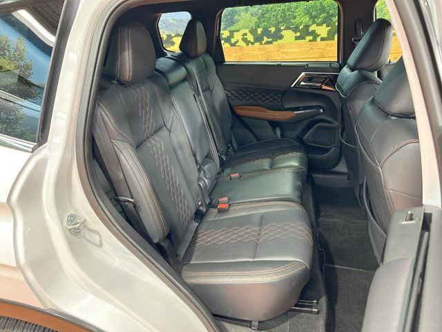 MITSUBISHI OUTLANDER PHEV 2022 Image 31