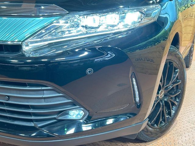 TOYOTA HARRIER 2WD 2017 Image 31