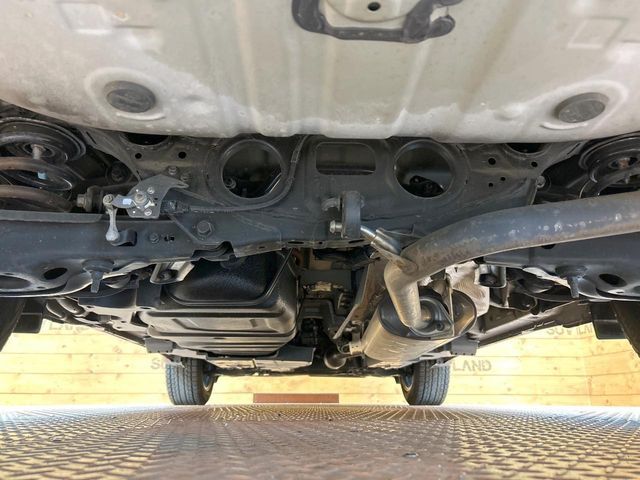 TOYOTA HARRIER 2WD 2017 Image 31