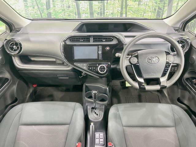 TOYOTA AQUA 2019 Image 31