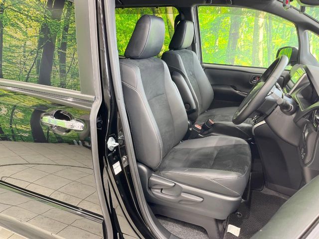 TOYOTA VOXY 2021 Image 31