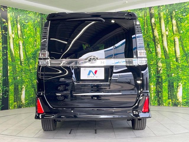 TOYOTA VOXY 2021 Image 31