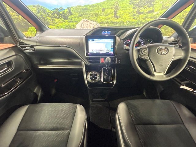 TOYOTA VOXY 2021 Image 31