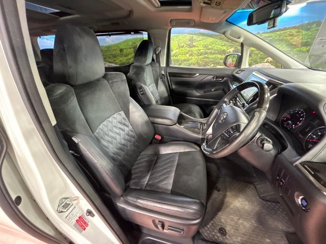 TOYOTA ALPHARD 2016 Image 31