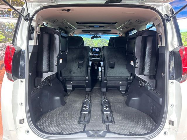 TOYOTA ALPHARD 2016 Image 31