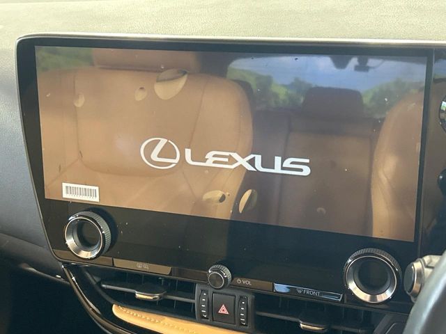 TOYOTA LEXUS NX350H 2023 Image 31