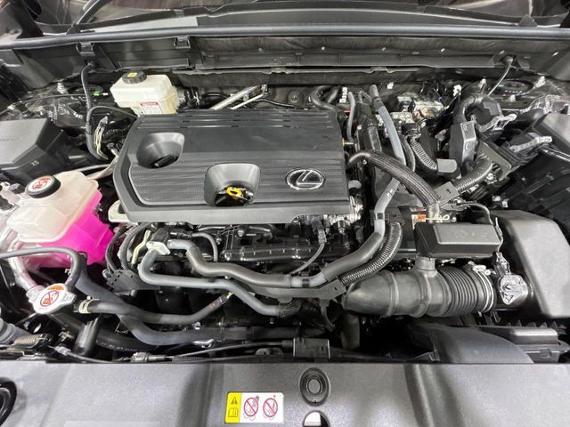 TOYOTA LEXUS NX350H 2023 Image 31