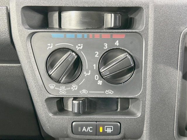 DAIHATSU ATRAI VAN 2022 Image 31