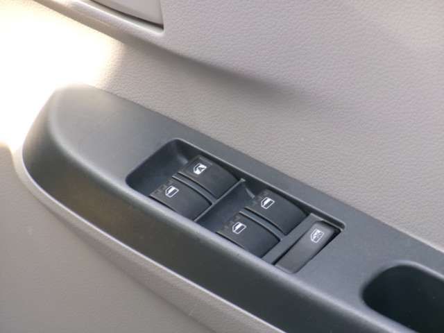 DAIHATSU MIRA E:S 2014 Image 31