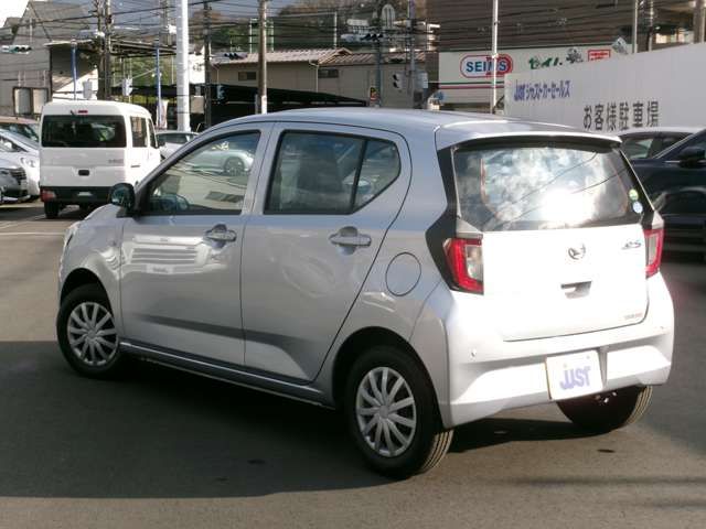 DAIHATSU MIRA E:S 2017 Image 31