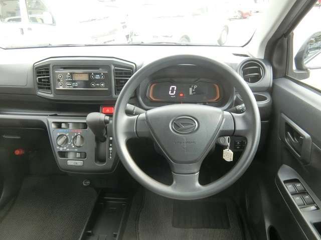 DAIHATSU MIRA E:S 2017 Image 31