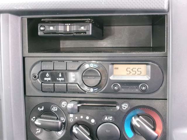 ISUZU ELF 2019 Image 31