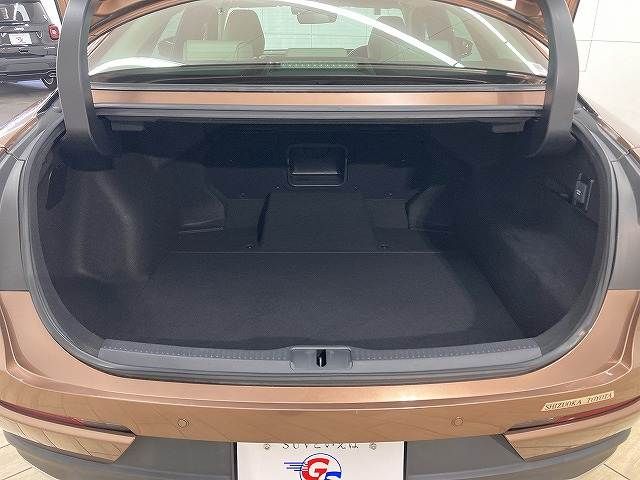 TOYOTA CROWN CROSSOVER 2022 Image 31