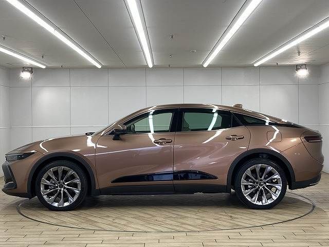 TOYOTA CROWN CROSSOVER 2022 Image 31