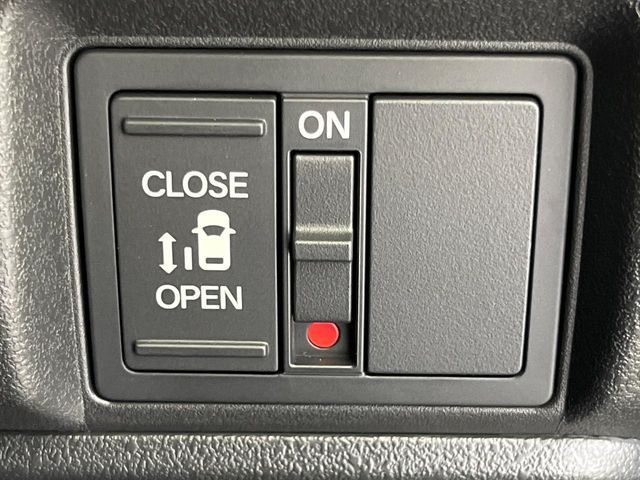 HONDA N BOX CUSTOM 2024 Image 31