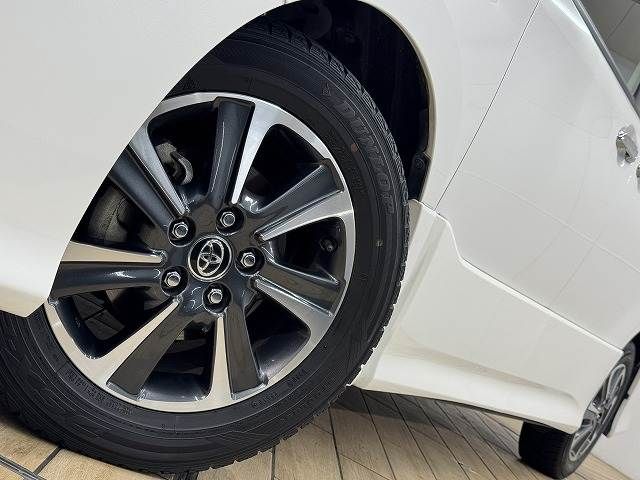 TOYOTA VOXY 2018 Image 31