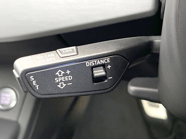 AUDI A4 AVANT 2019 Image 31