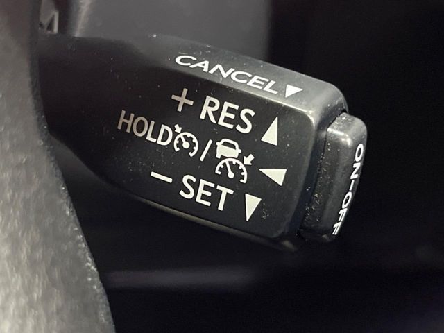 TOYOTA LANDCRUISER PRADO 2023 Image 31