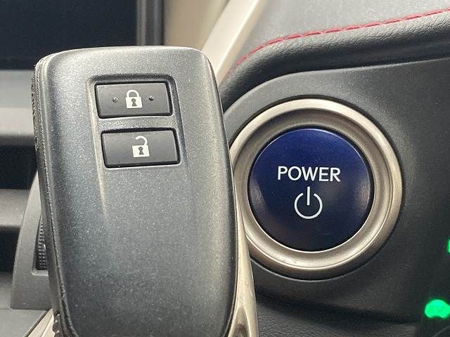 TOYOTA LEXUS NX300H 2015 Image 31