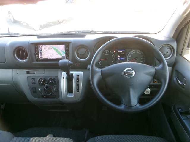 NISSAN NV350 CARAVAN 2020 Image 31