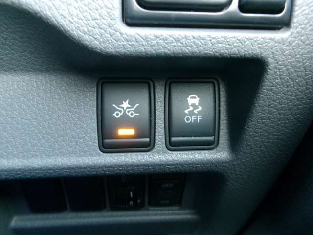 NISSAN NV350 CARAVAN 2020 Image 31