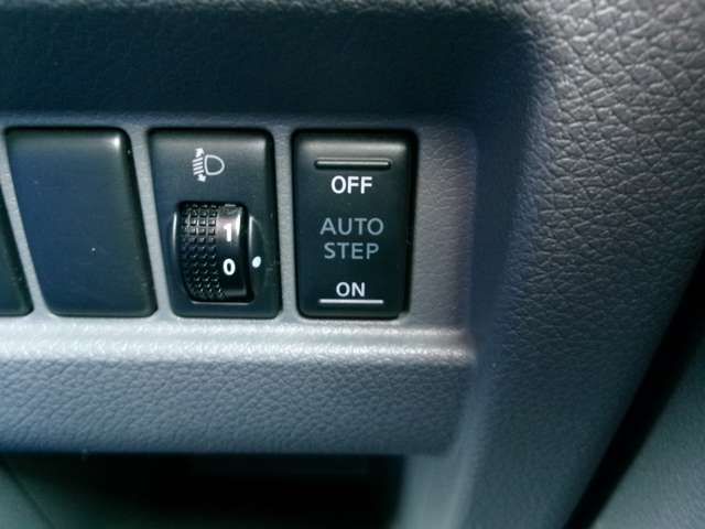 NISSAN NV350 CARAVAN 2020 Image 31