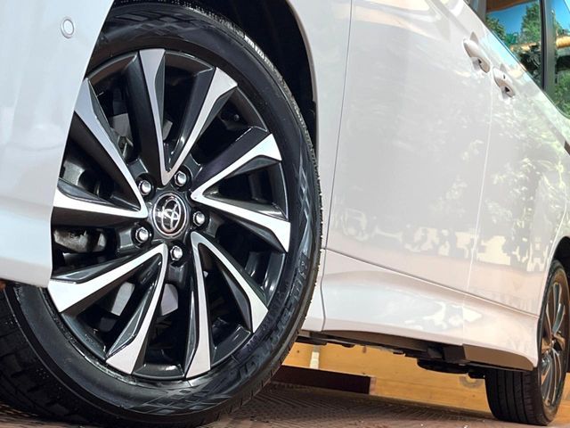 TOYOTA VOXY HYBRID 2024 Image 31