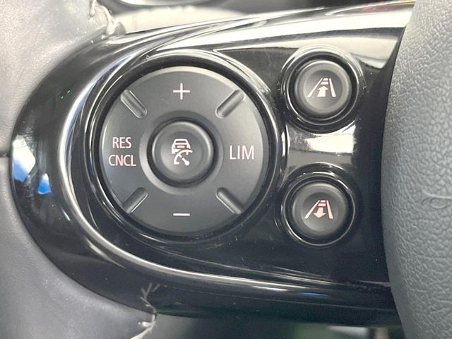 BMW MINI COOPER SD C 2017 Image 31