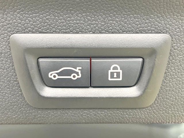 BMW MINI COOPER SD C 2017 Image 31