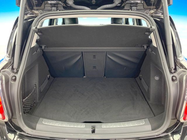 BMW MINI COOPER SD C 2017 Image 31