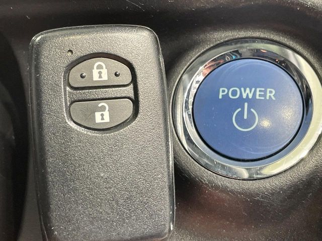 TOYOTA AQUA 2015 Image 31