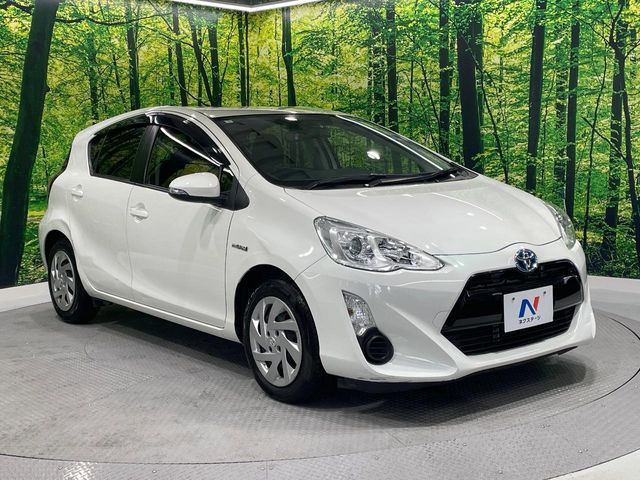 TOYOTA AQUA 2015 Image 31