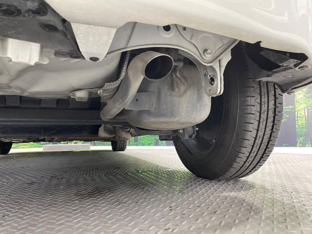 TOYOTA AQUA 2015 Image 31