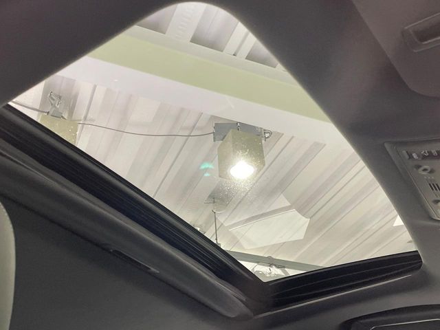 TOYOTA LEXUS IS350 2013 Image 31