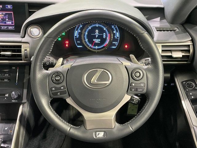 TOYOTA LEXUS IS350 2013 Image 31