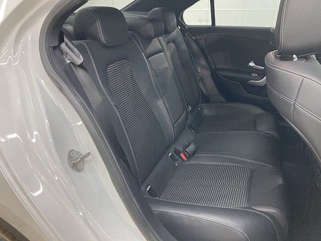 MERCEDES BENZ A CLAS 2019 Image 31