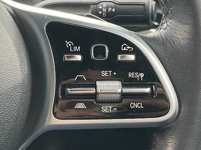 MERCEDES BENZ A CLAS 2019 Image 31