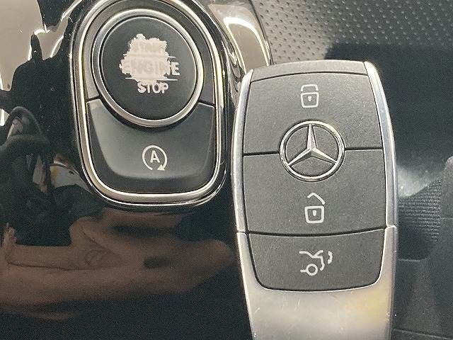 MERCEDES BENZ A CLAS 2019 Image 31