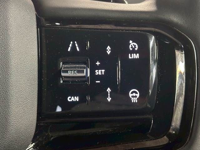 ROVER RANGE  EV 2024 Image 31