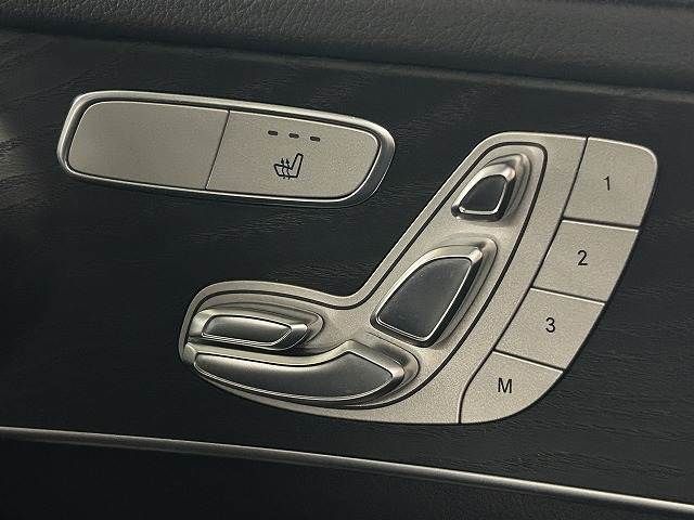 MERCEDES BENZ GLC CL 2019 Image 31