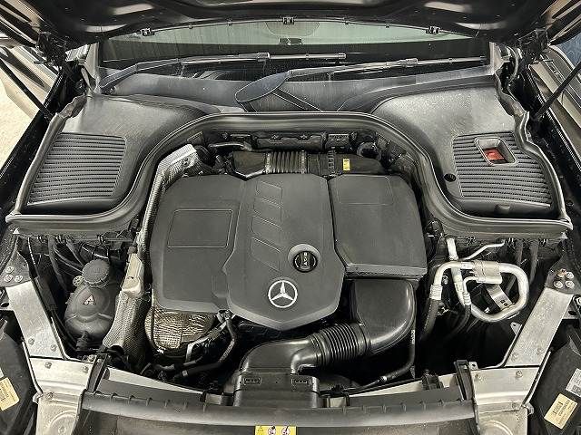 MERCEDES BENZ GLC CL 2019 Image 31