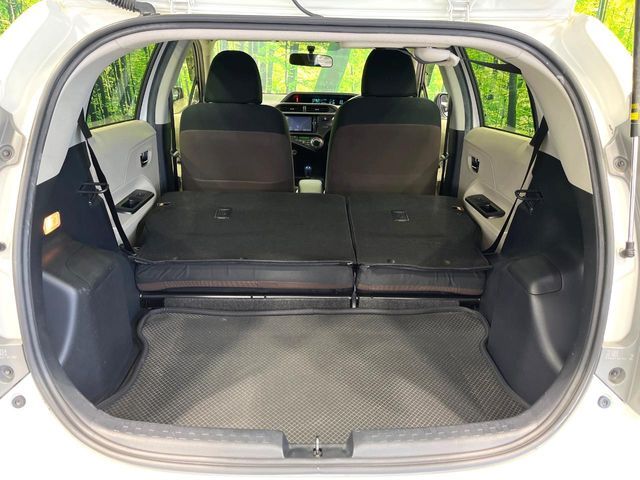 TOYOTA AQUA 2014 Image 31